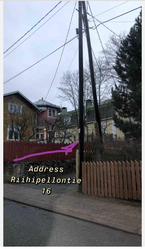 Puutaloyksioe 1 Km Turun Rautatieasemalta Apartman Turku Kültér fotó